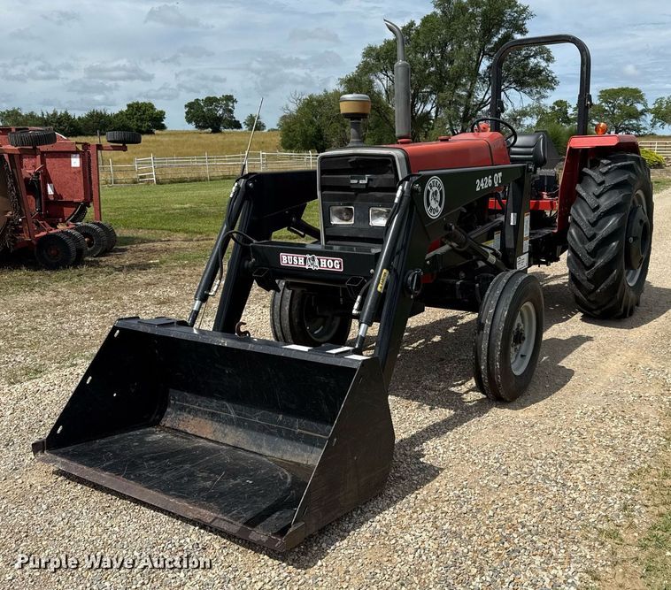 Massey Ferguson 271 tractor - ED4267