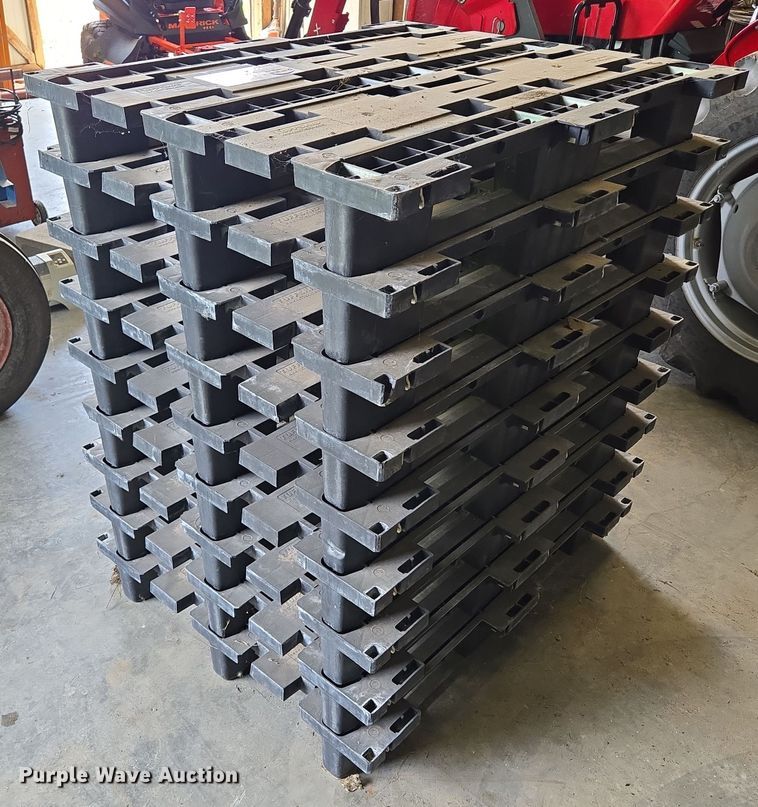 (9) Tuffskid heavy duty pallets - EF1554