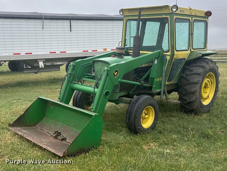 John Deere 2030 tractor - EG6596