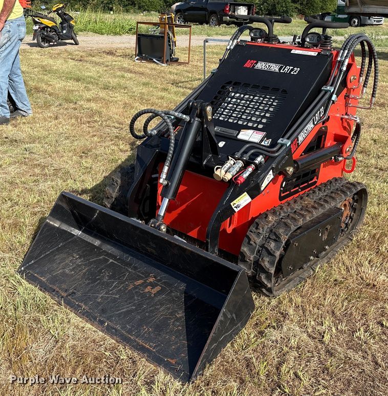2023 AGT LRT23 compact utility loader - EL2118