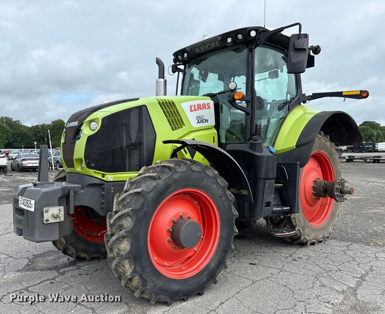 2019 Claas Axion 850 MFWD tractor - YA0552