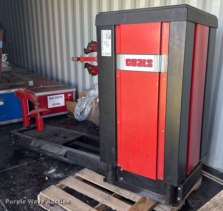 Coats HIT5000 tire machine - DS3817