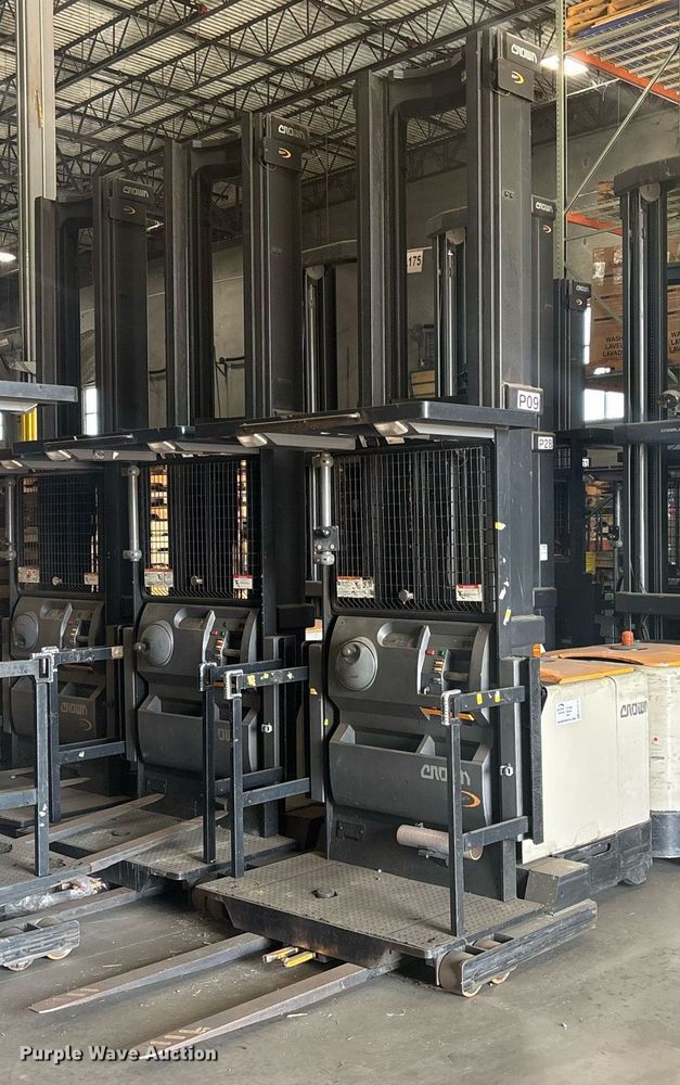 2018 Crown SP4050-30 order picker - EC3718