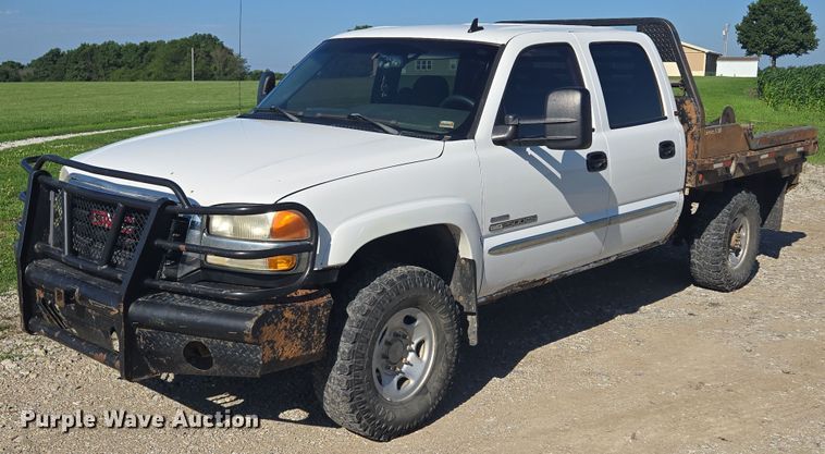2007 GMC Sierra 2500HD Crew Cab bale bed pickup truck - EF1574