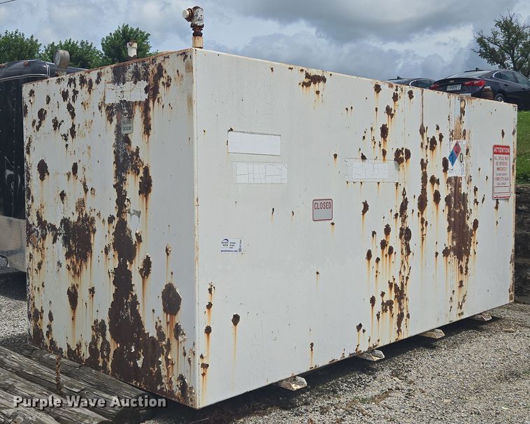 Fuel tank - EF1652