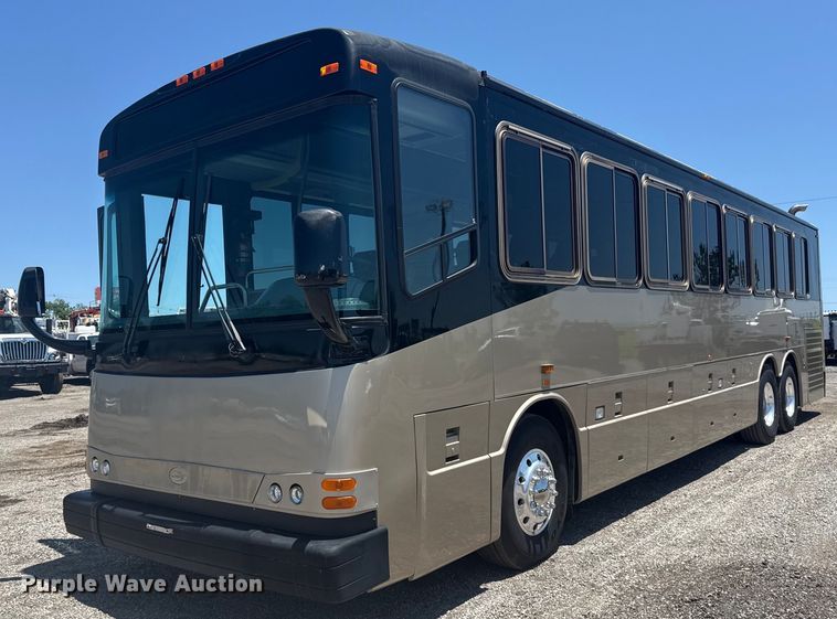 2009 Blue Bird Coachworks coach bus - EG5938