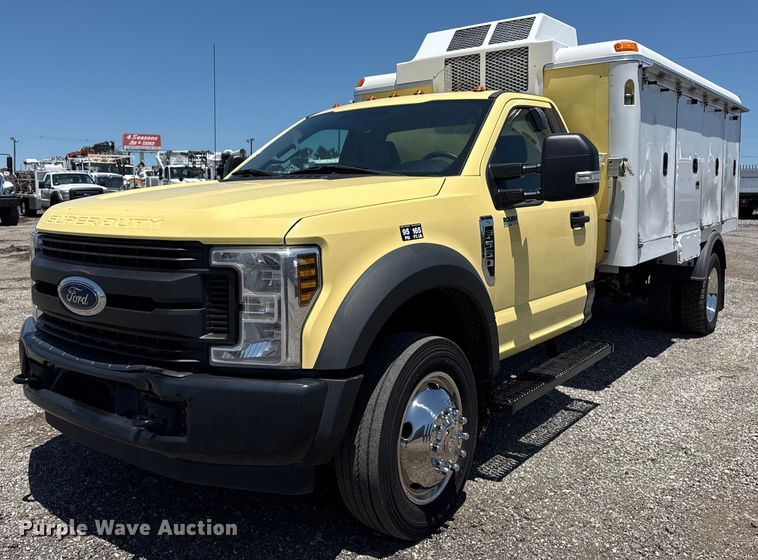 2019 Ford F550 Super Duty refrigerated truck - EG5940