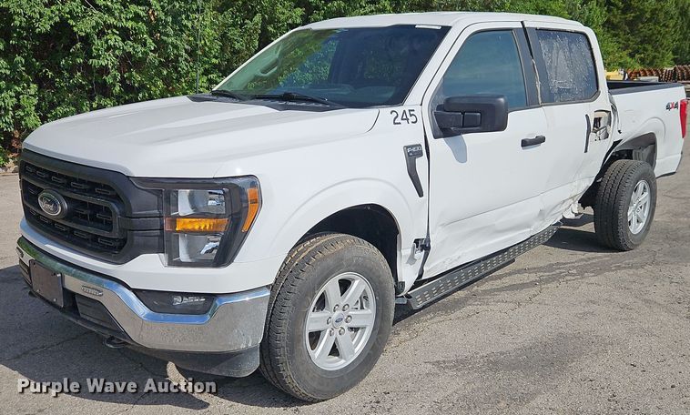 2023 Ford F150 SuperCrew pickup truck - EJ0131