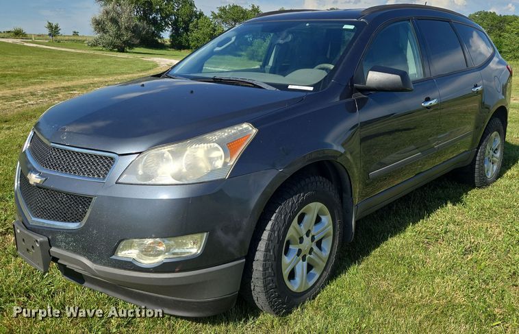2012 Chevrolet Traverse LS SUV - EN8201