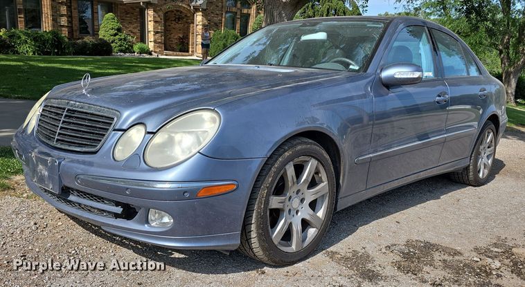 2004 Mercedes-Benz E500  - EO1065
