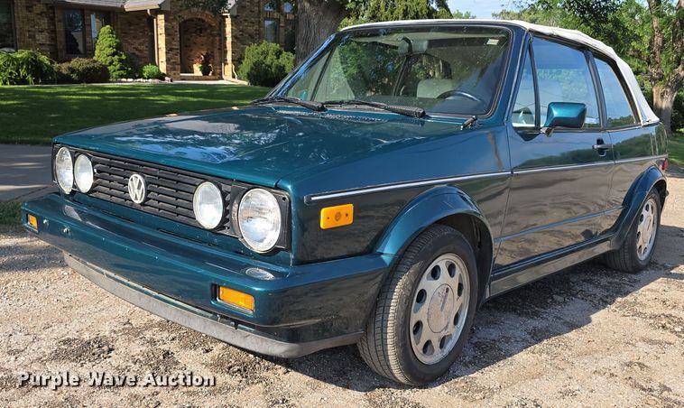 1992 Volkswagen Cabriolet convertible - EO1066