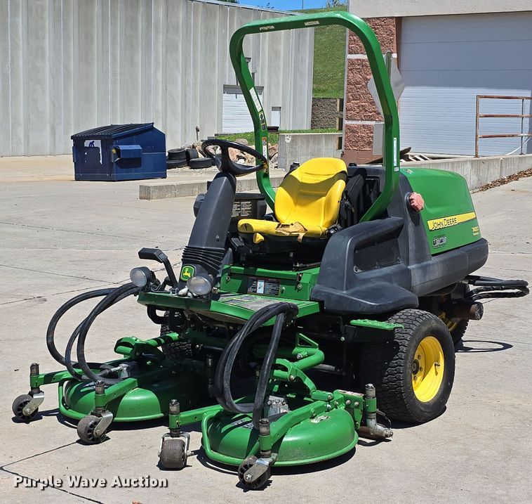 John Deere 7400 TerrainCut ZTR lawn mower - EO1508