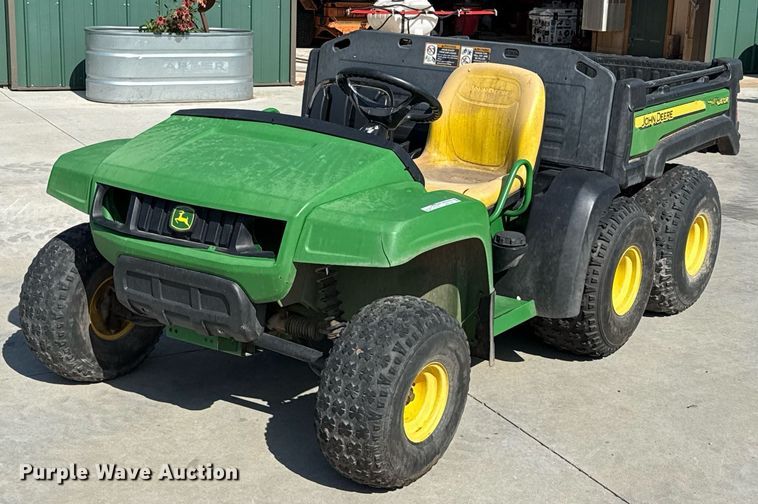 2010 John Deere TH 6X4 utility vehicle - HI9336