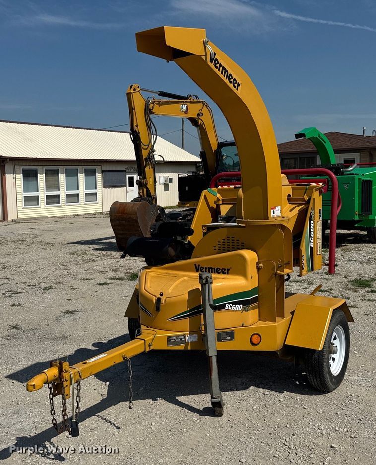 2013 Vermeer BC600XL wood chipper - DI9148