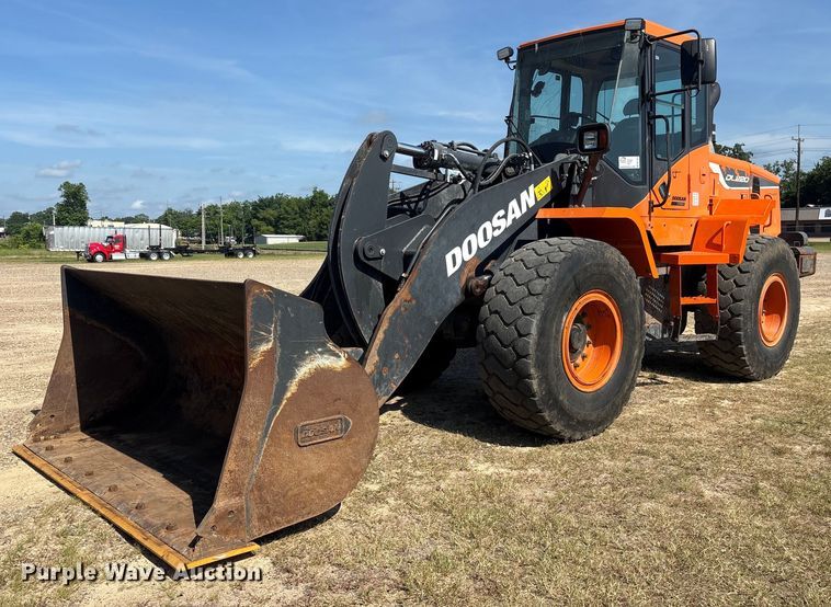 Doosan DL220-5 wheel loader - DM1924