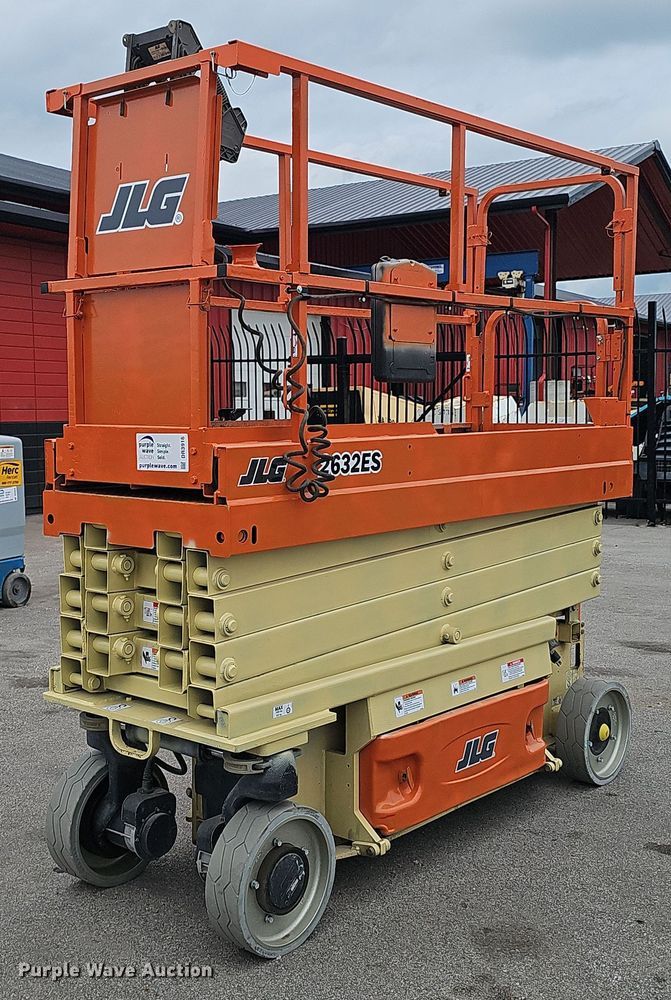 2016 JLG 2632ES scissor lift - DR3916