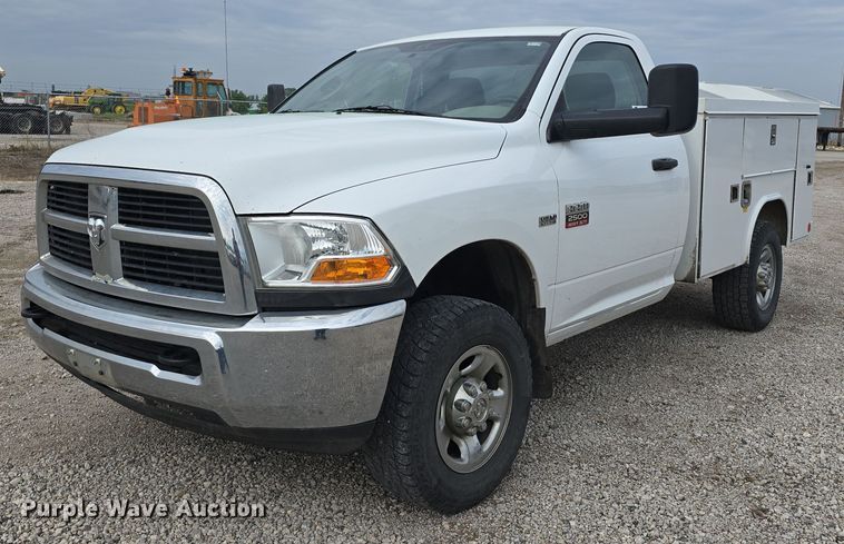 2010 Dodge Ram 2500 utility bed pickup truck - DT6904
