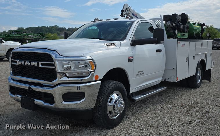 2021 Dodge  Ram 3500 utility bed pickup truck - DT6909
