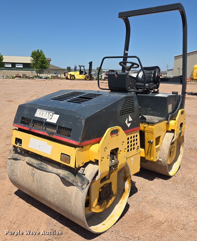 Hypac C754B double drum vibratory roller - DT7231
