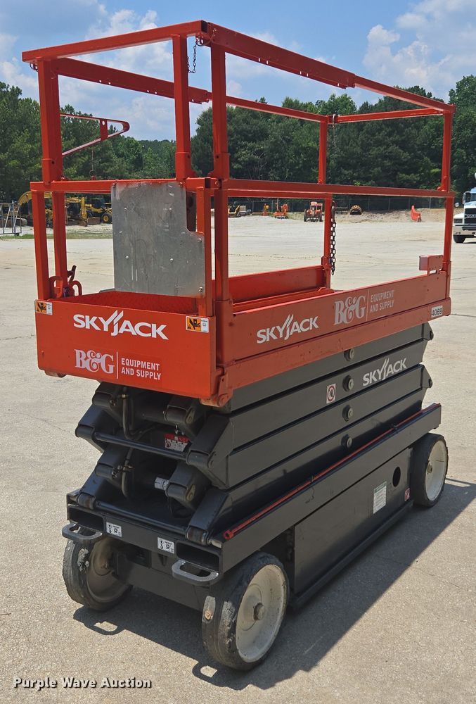 Skyjack SJ3226 scissor lift - DU7912