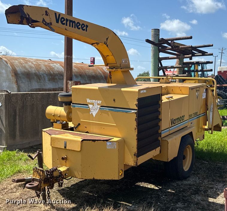 1998 Vermeer BC1800 wood chipper - DU9195