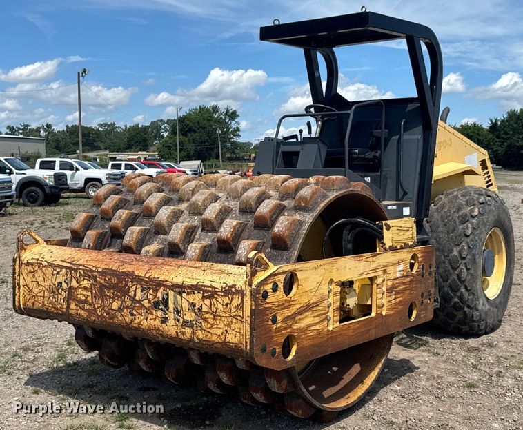 Bomag BW211 PD-3 single drum vibratory roller - DU9236