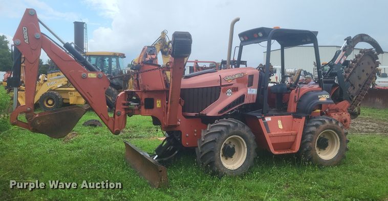 2015 Ditch Witch RT100 trencher - DW7145