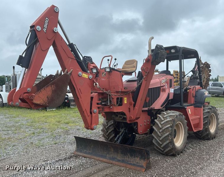 2015 Ditch Witch RT100 trencher - DW7147