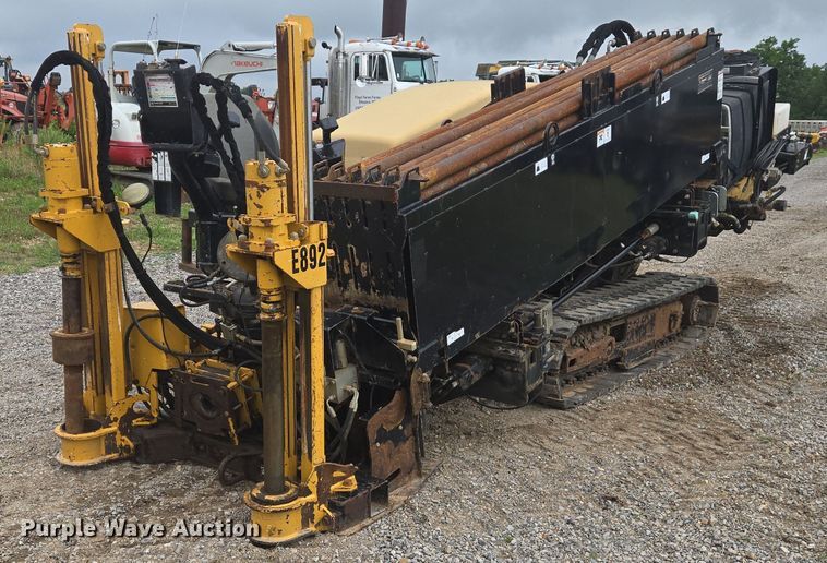 2015 Vermeer D24X40 Series II Navigator directional boring unit - DW7148