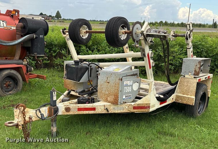 2015 Larson 5620 reel trailer - DW7178