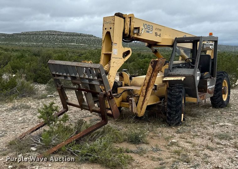 1993 Gehl 1083 telehandler - DX5607