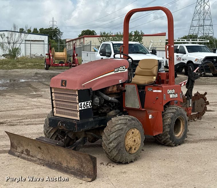 2007 Ditch Witch RT40 trencher - DX5610
