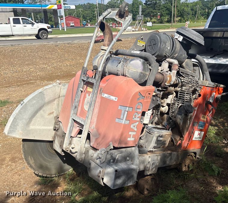 2018 Husqvarna FS7000D concrete saw - DY0671