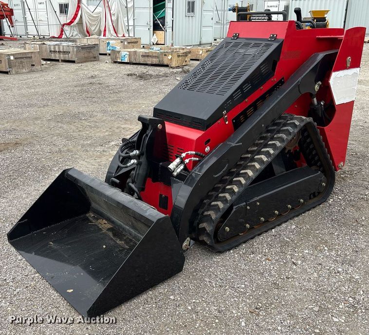 2024 Valley Pioneer SCL850 compact utility loader - DY0703