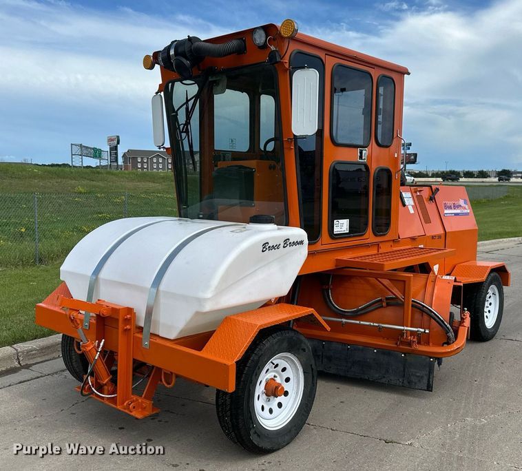 2022 Broce RCT350 broom - EB2722