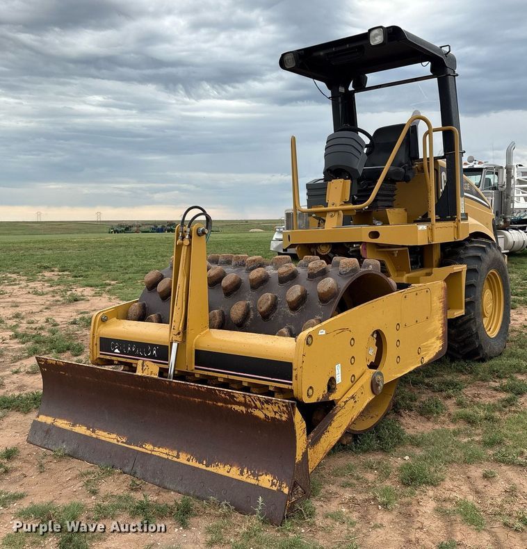 2005 Caterpillar CP433E single drum vibratory roller - EL2158