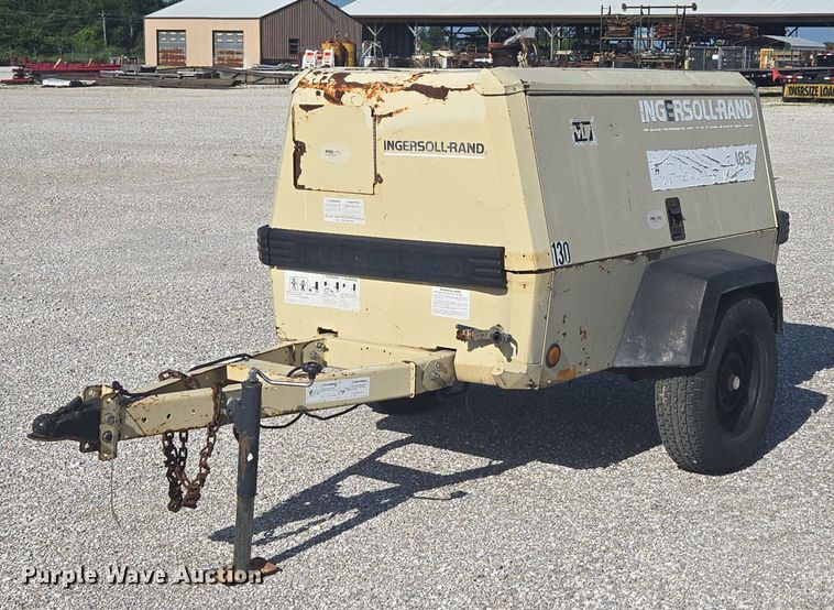 1999 Ingersoll Rand P185WD air compressor - EN3901