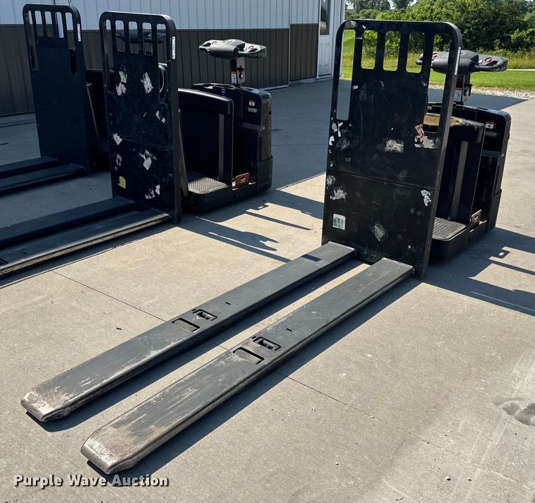 UniCarriers SPXT2W3G80BV pallet jack - EN4571