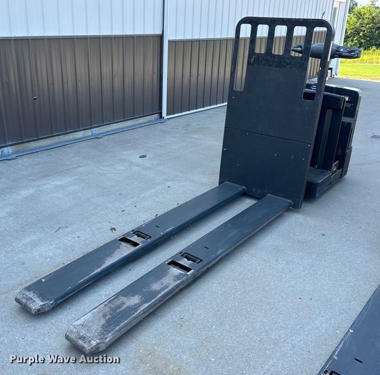 UniCarriers SPXT2W3G80BV pallet jack - EN4573