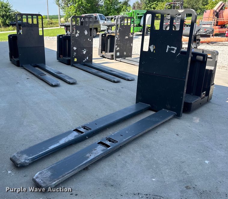 UniCarriers SPXT2W3G80BV pallet jack - EN4574