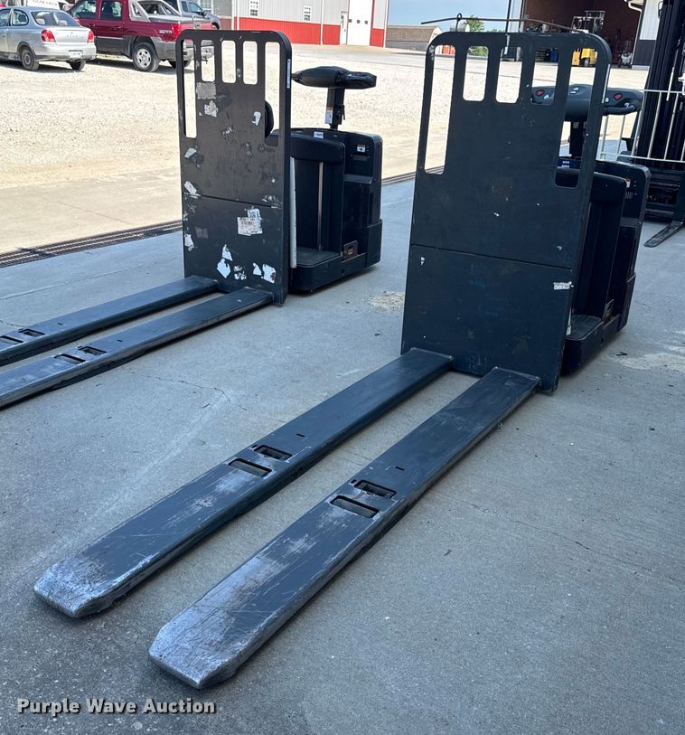 UniCarriers SPXT2W3G80BV pallet jack - EN4577