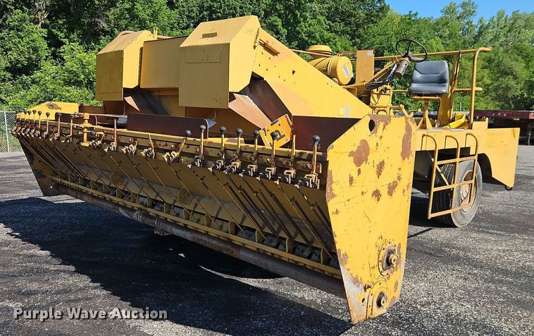Etnyre chip spreader - EO4511