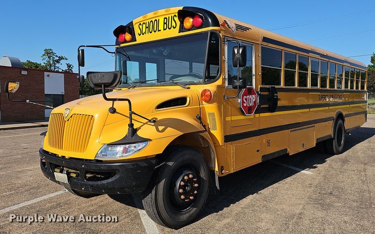 2016 IC 3000 school bus - DR3853