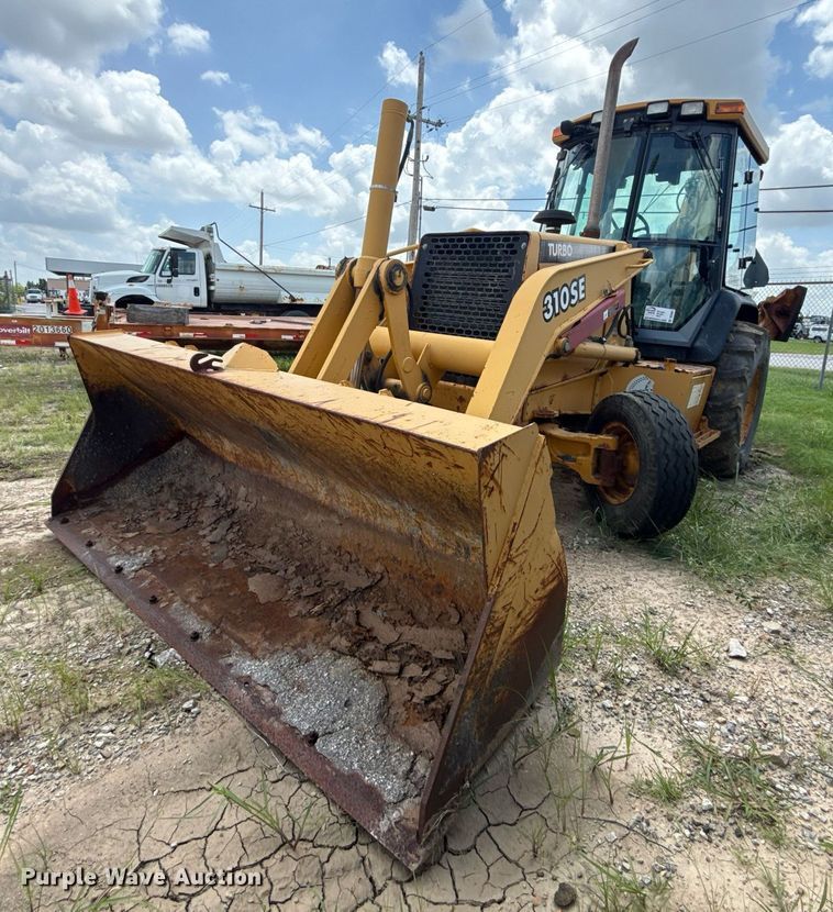 John Deere 310SE backhoe - DS3801