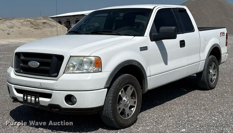 2006 Ford F150 SuperCab pickup truck - DT6677