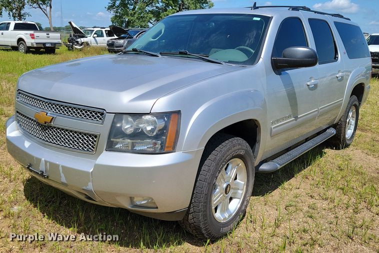 2014 Chevrolet Suburban SUV - DX7146