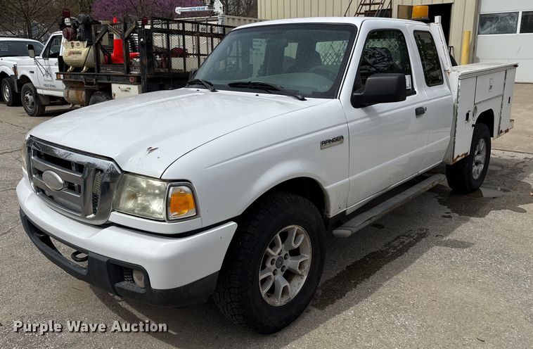 2007 Ford Ranger XLT SuperCab utility bed pickup truck - ED4195