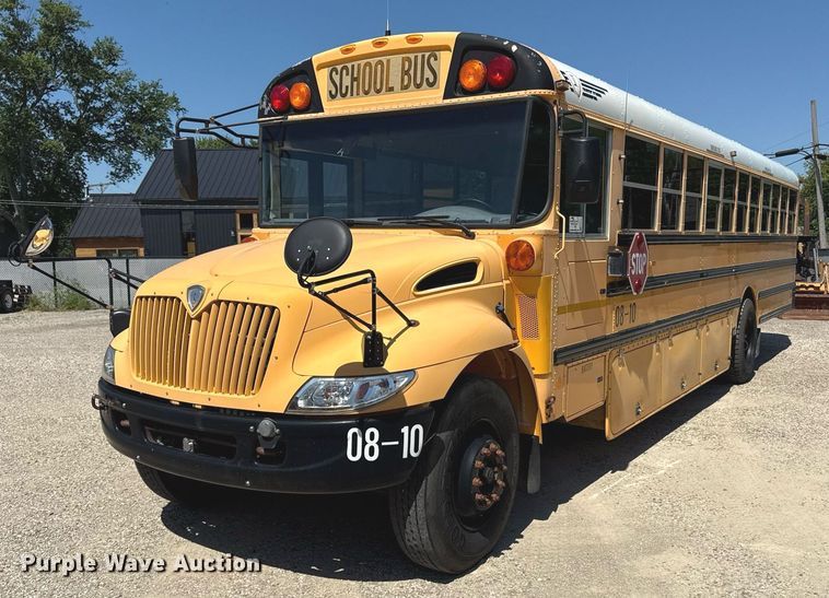 2008 IC CE200 school bus - ED4281