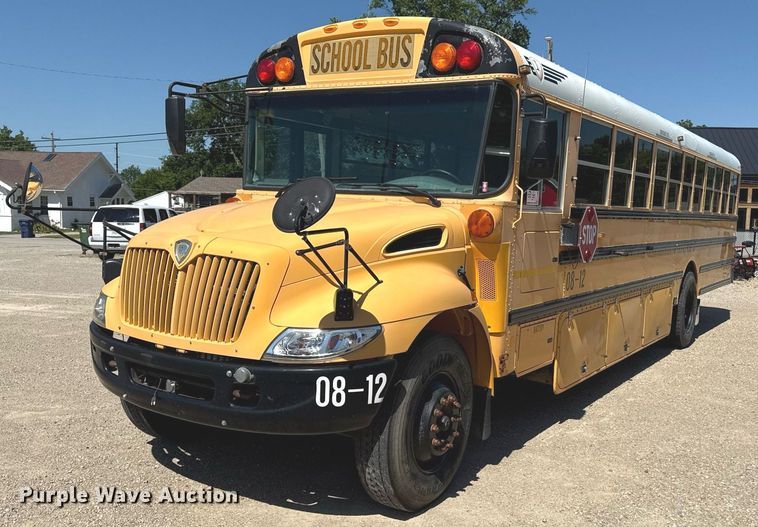 2008 IC CE200 school bus - ED4282