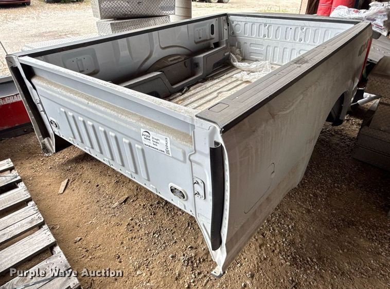8'L Ford pickup truck bed - ED4315